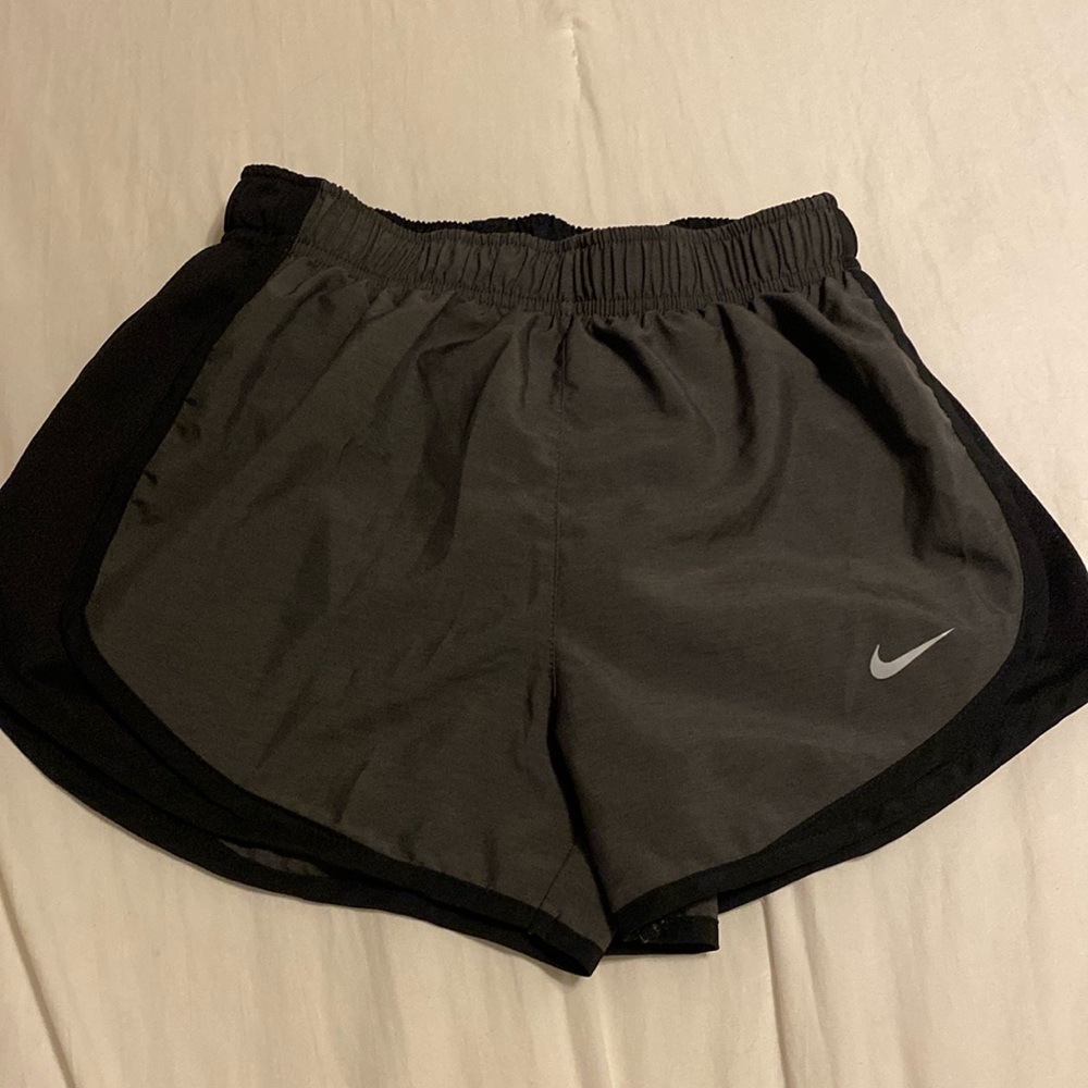 athletic nike shorts